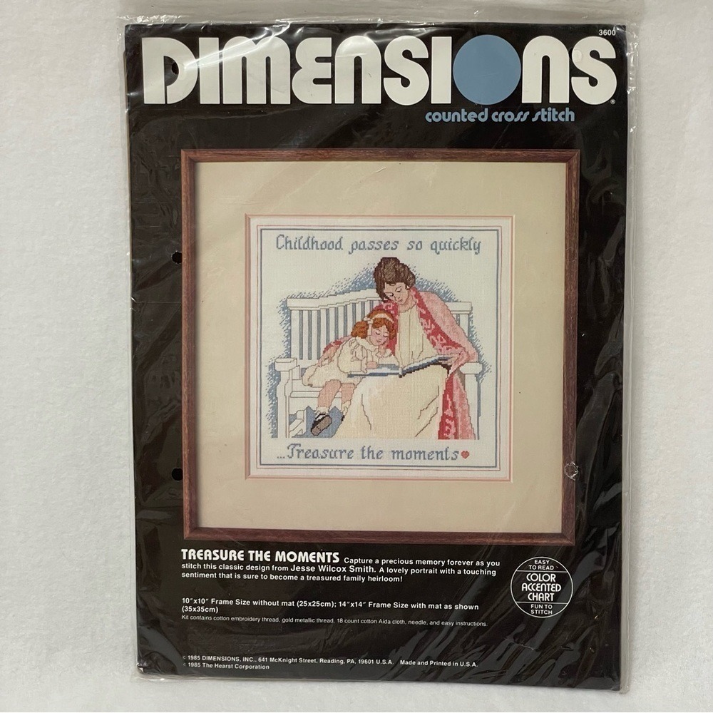 Dimensions‎ Cross Stitch Kit Treasure the Moments 10x10 Vintage 1985 Multicolor